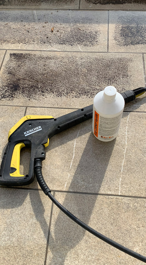 Pulizia pavimentazione esterna